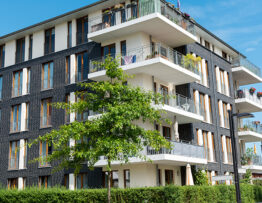 Wanting to buy a 2 BHK in Ghaziabad? Check out the Suncity society.